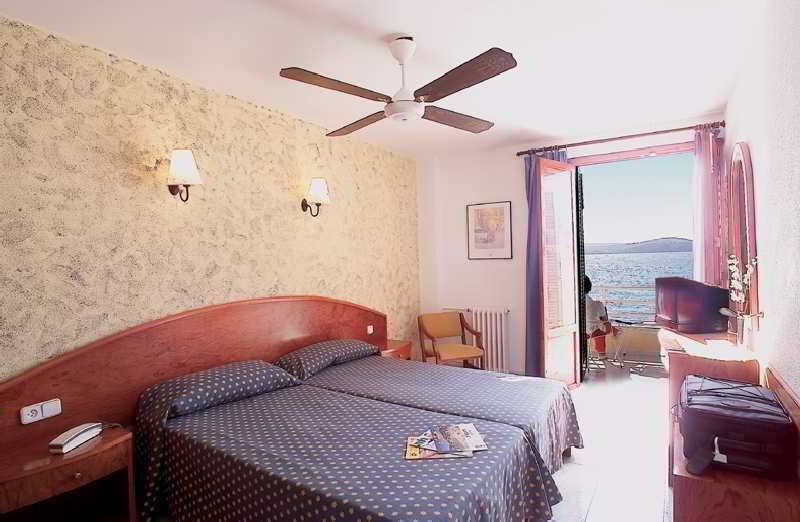 Carabela Hotel Peguera Exterior photo